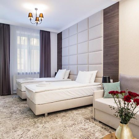 Aparthotel Rakowicka Residence Krakau Buitenkant foto