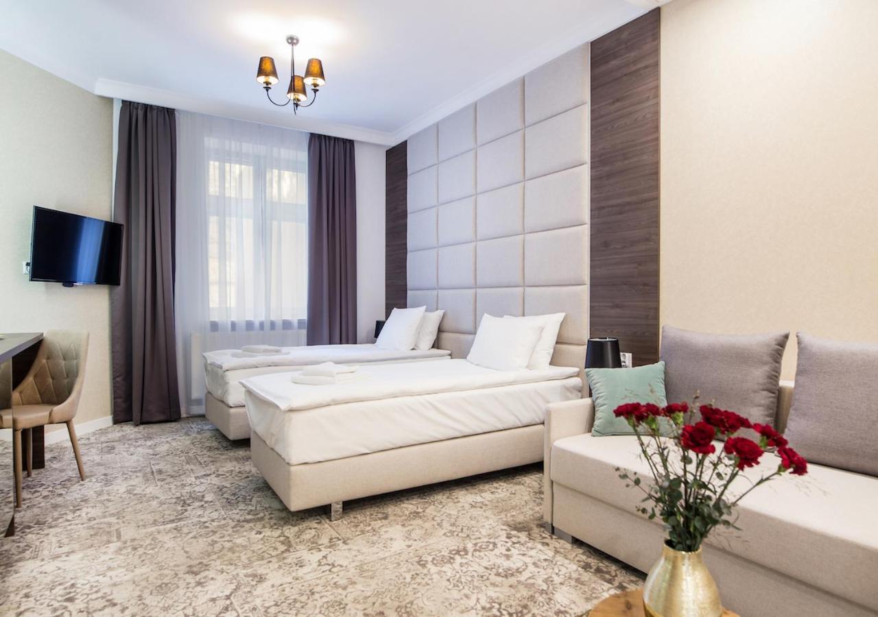 Aparthotel Rakowicka Residence Krakau Buitenkant foto
